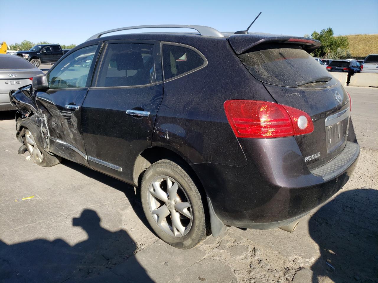 Obraz 2 z 2011 NISSAN ROGUE S 2011 z VIN JN8AS5MV3BW269762