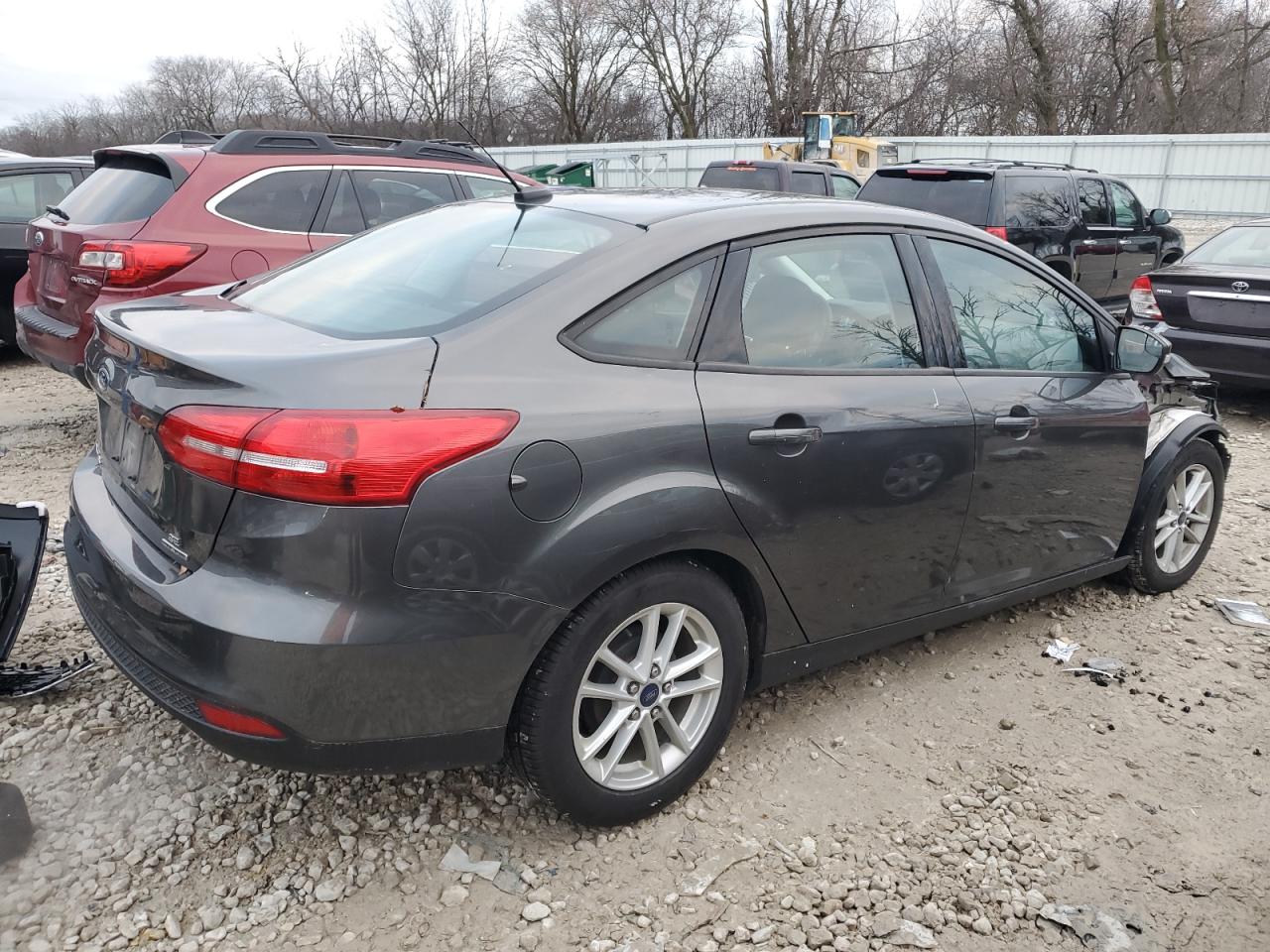 Image 3 of 2016 FORD FOCUS SE 2016 with VIN 1FADP3F21GL218003