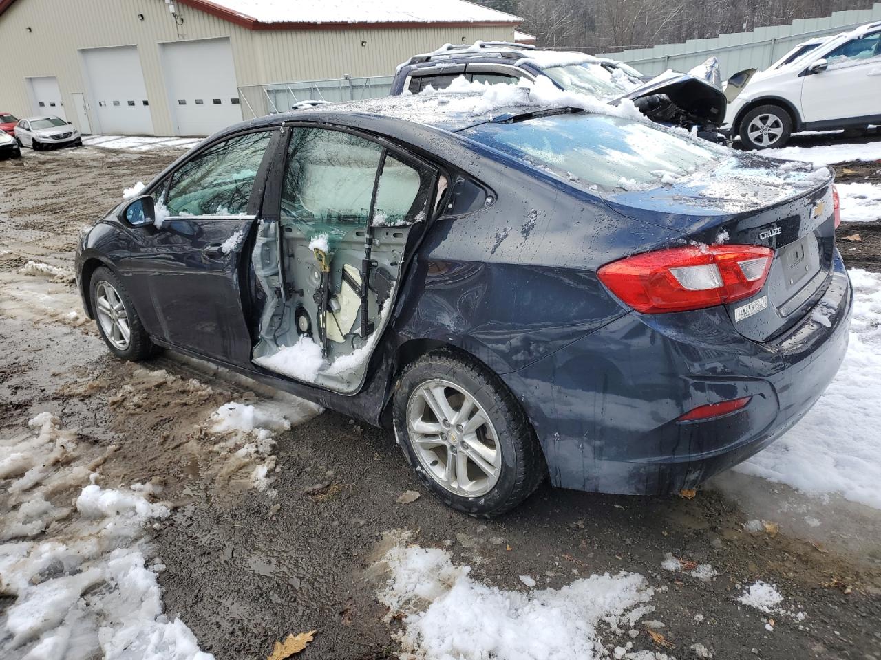 Image 2 of 2016 CHEVROLET CRUZE LT 2016 with VIN 1G1BE5SM6G7305908