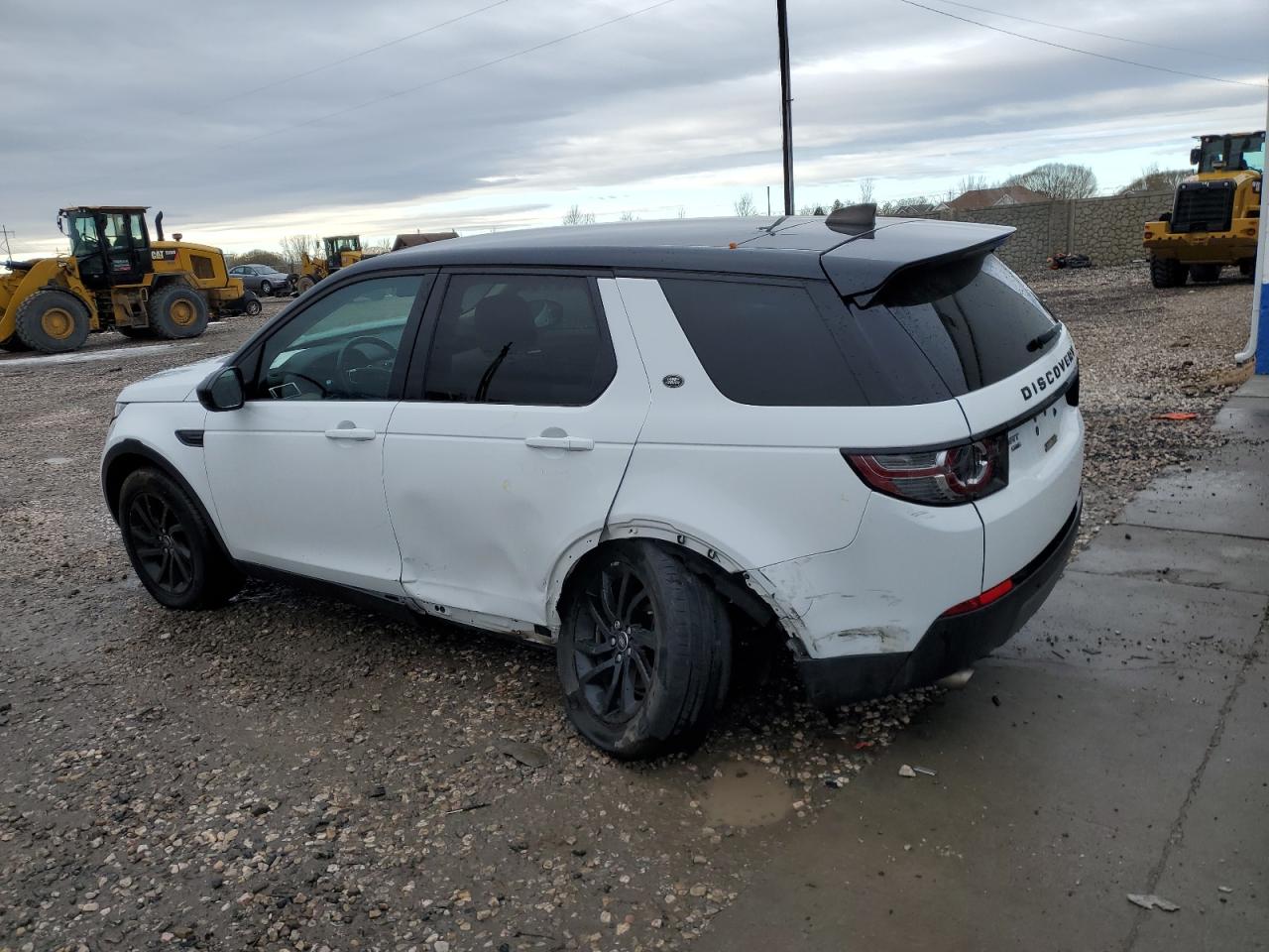 Image 2 of 2017 LAND ROVER DISCOVERY SPORT HSE 2017 with VIN SALCR2BG8HH654520