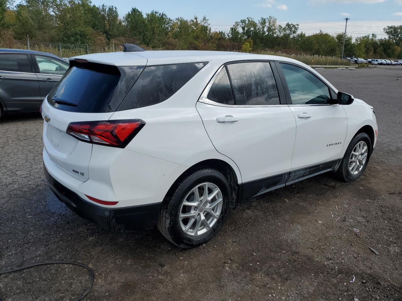 Obraz 3 z 2022 CHEVROLET EQUINOX LT 2022 z VIN 3GNAXUEV8NL214876