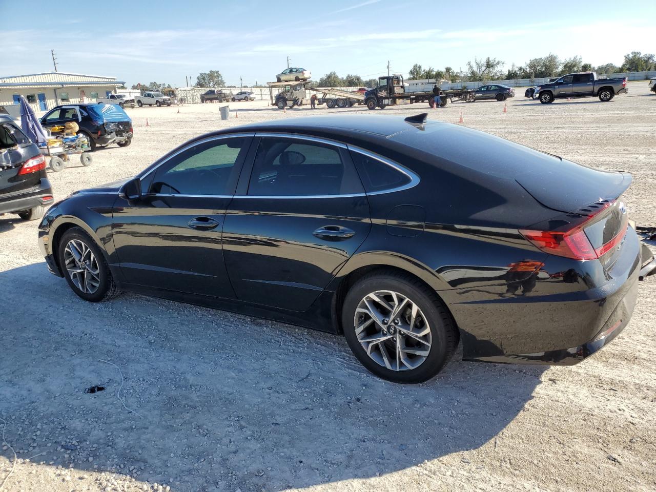 Изображение 2 2020 HYUNDAI SONATA SEL 2020 с VIN 5NPEF4JA5LH055358