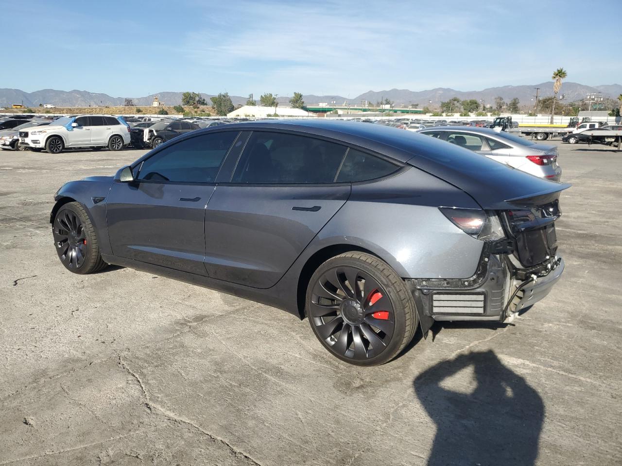 Изображение 2 2023 TESLA MODEL 3  2023 с VIN 5YJ3E1ECXPF635746
