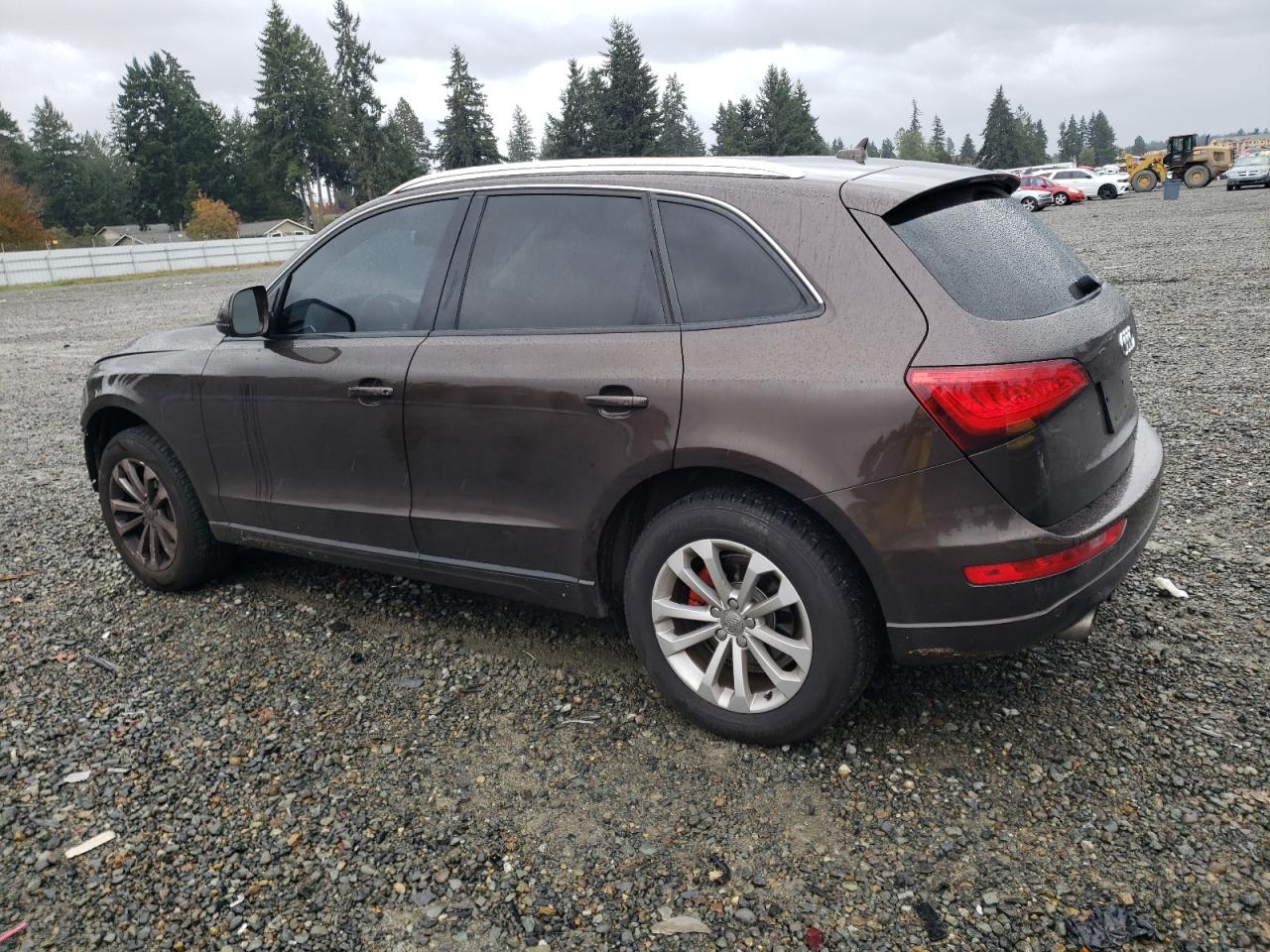 Image 2 of 2014 AUDI Q5 PREMIUM PLUS 2014 with VIN WA1LFAFP7EA058785