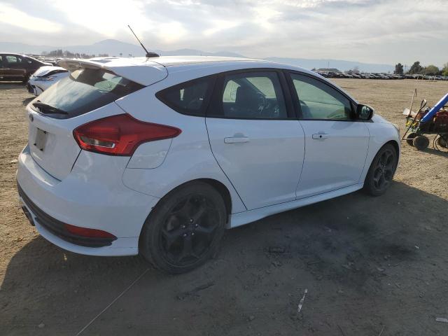 Image 3 of 2017 FORD FOCUS ST 2017 with VIN 1FADP3L9XHL330852