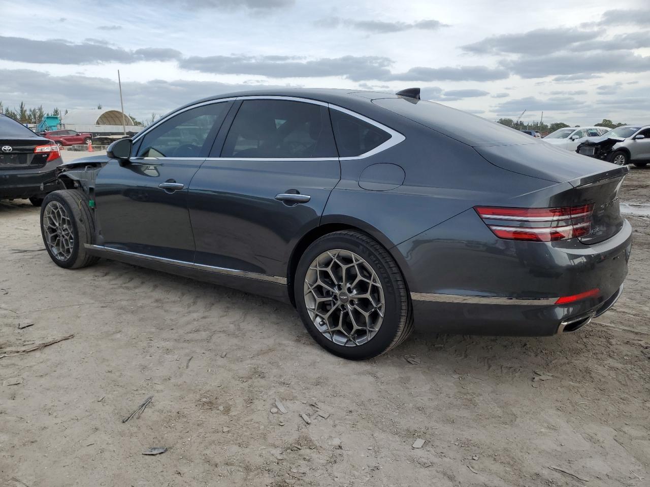 Obraz 2 z 2021 GENESIS G80 BASE 2021 z VIN KMTGB4SC8MU048935
