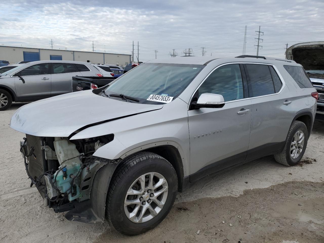 Изображение 1 2018 CHEVROLET TRAVERSE LT 2018 с VIN 1GNERGKWXJJ135057