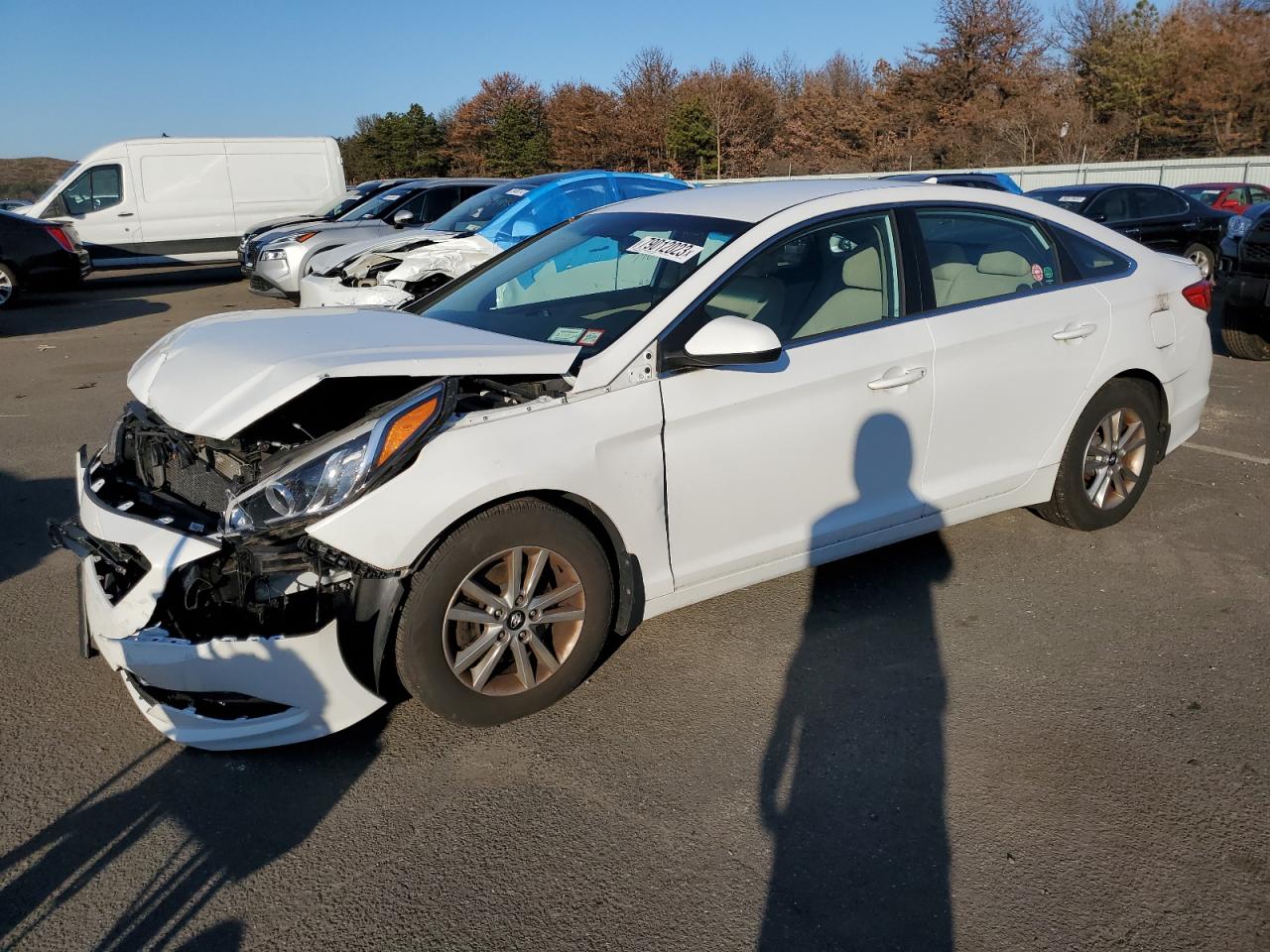 Obraz 1 z 2015 HYUNDAI SONATA SE 2015 z VIN 5NPE24AF2FH147409