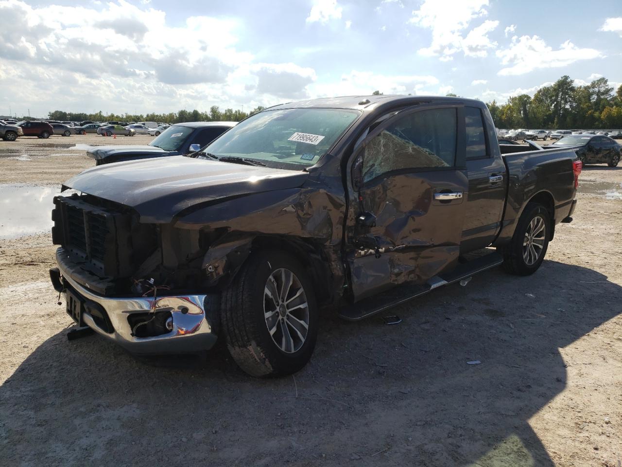 Изображение 1 Nissan Titan Platinum Reserve 2019 с VIN 1N6AA1E63KN502458