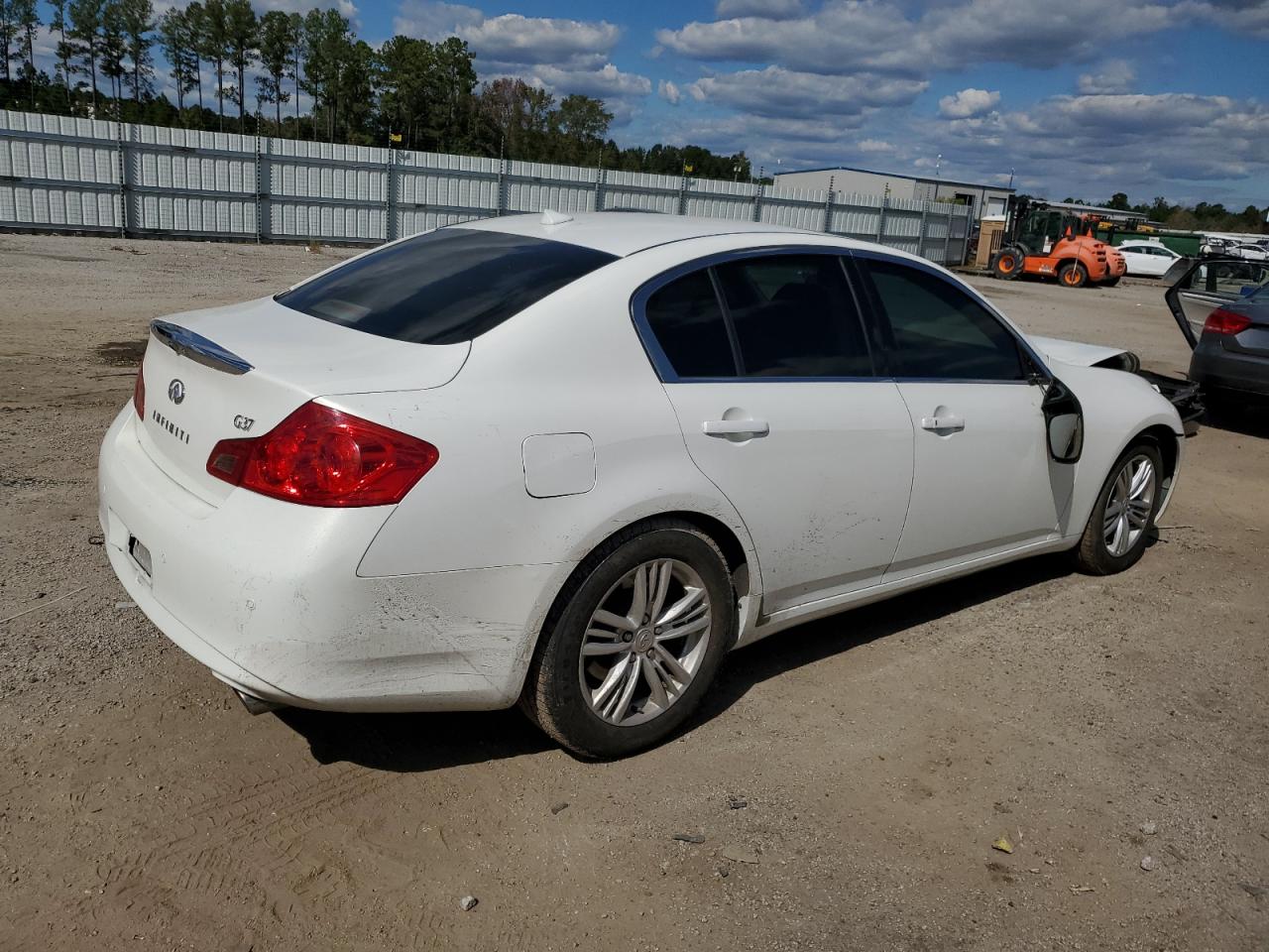 Изображение 3 2010 INFINITI G37 BASE 2010 с VIN JN1CV6AP1AM409120