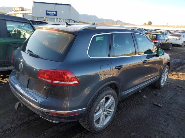 Image 3 of 2015 VOLKSWAGEN TOUAREG V6 TDI 2015 with VIN WVGEP9BP7FD002048