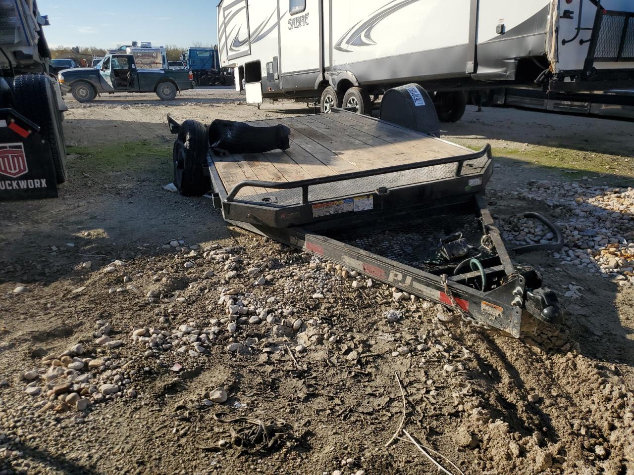 Image 1 of 2022 PJ TRAILER 2022 with VIN 3CV1C1817N2644251