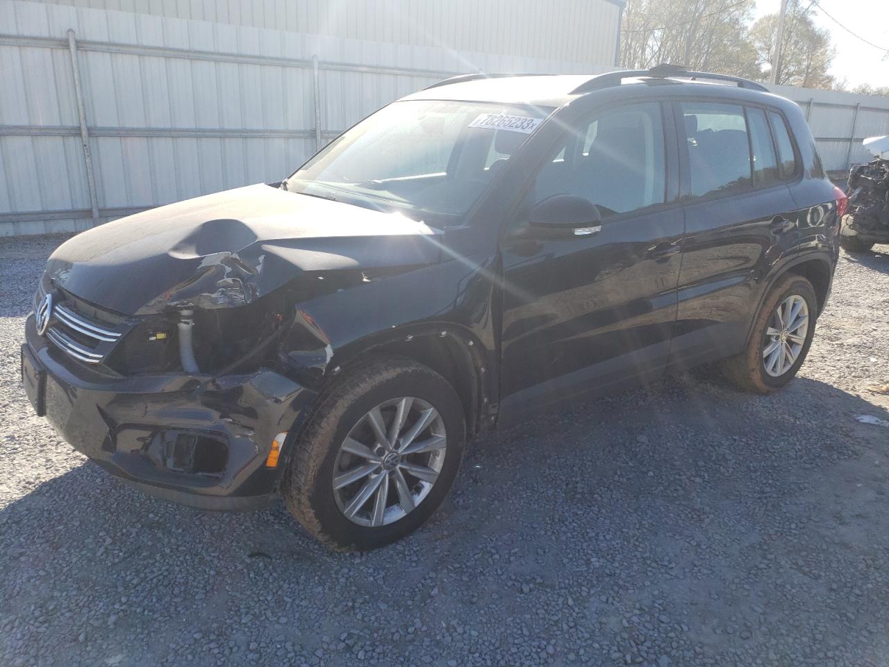 2018 VOLKSWAGEN TIGUAN LIMITED  2018 image