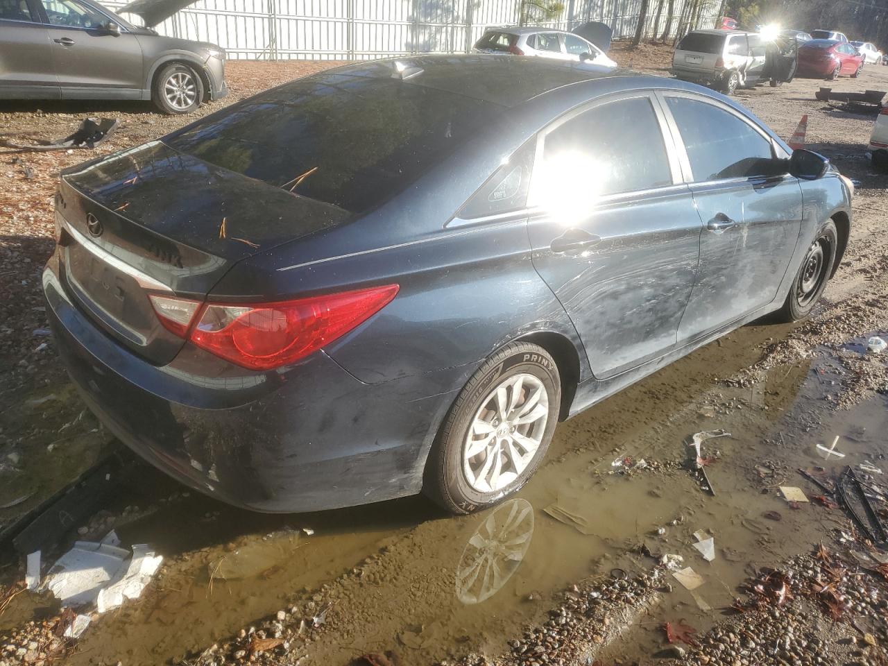Obraz 3 z 2011 HYUNDAI SONATA GLS 2011 z VIN 5NPEB4AC9BH273315