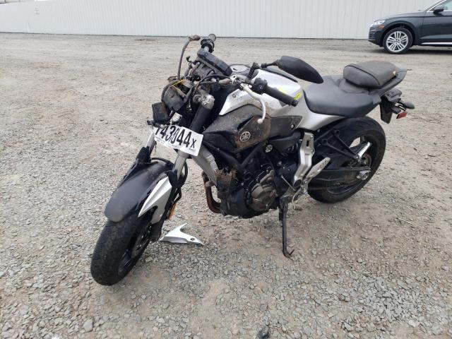 Obraz 2 z 2017 YAMAHA FZ07  2017 z VIN JYARM06EXHA012186