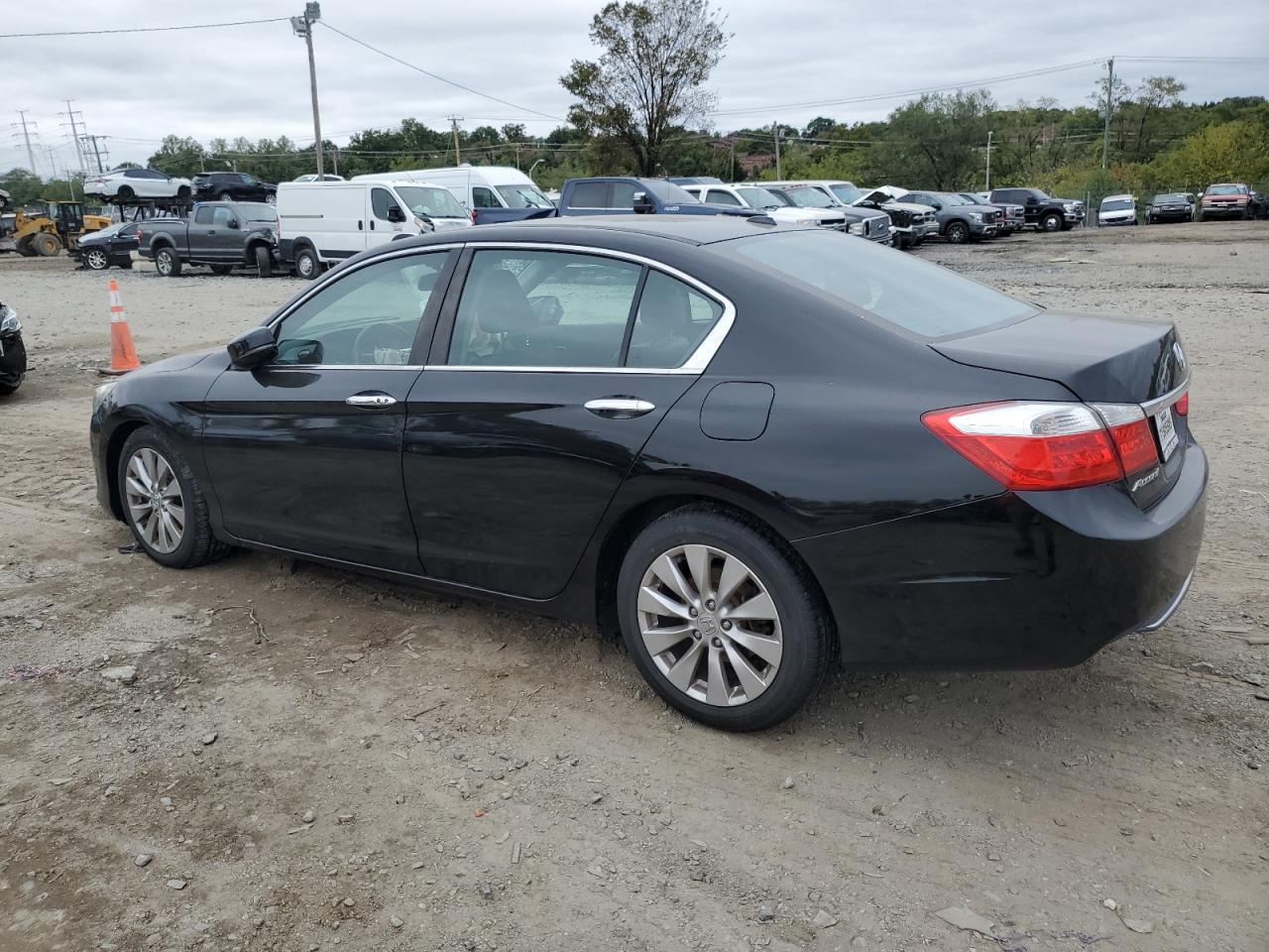 Изображение 2 2014 HONDA ACCORD EXL 2014 с VIN 1HGCR2F86EA164397