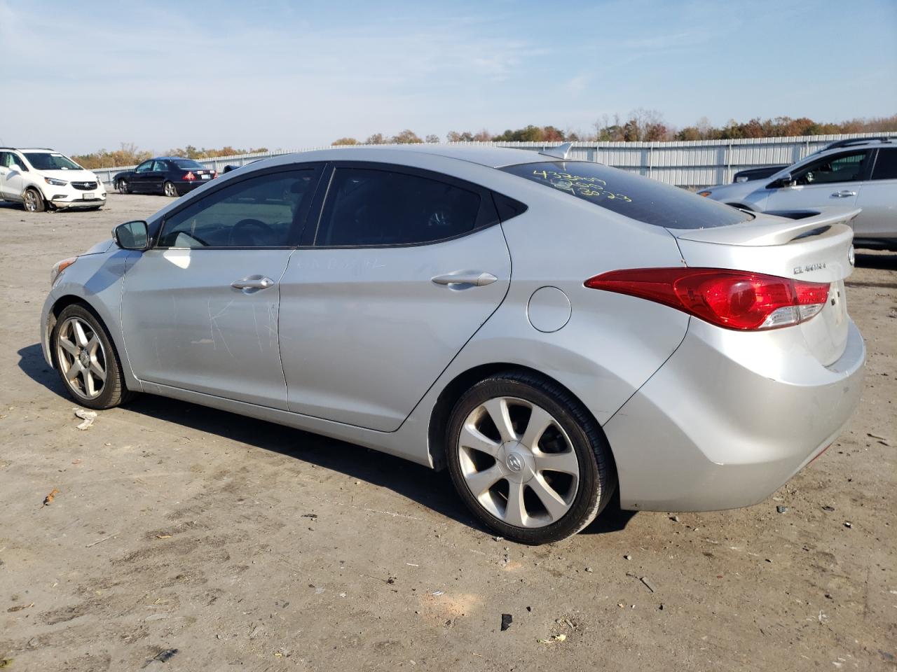 Изображение 2 2013 HYUNDAI ELANTRA GLS 2013 с VIN 5NPDH4AE0DH301694