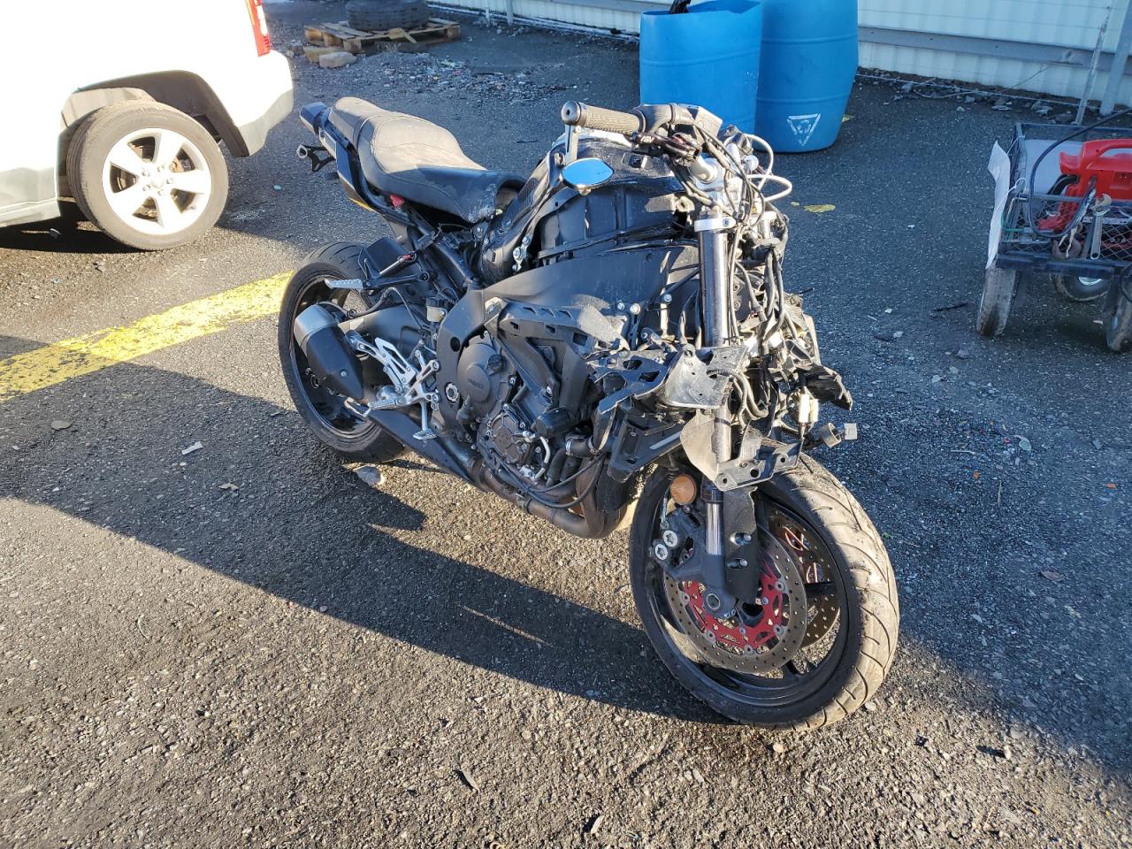 Image 1 of 2017 YAMAHA FZ10 C 2017 with VIN JYARN48Y2HA000402