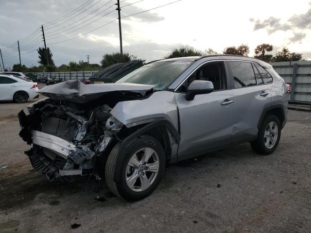Изображение 1 2021 TOYOTA RAV4 XLE 2021 с VIN 2T3W1RFV4MC169620