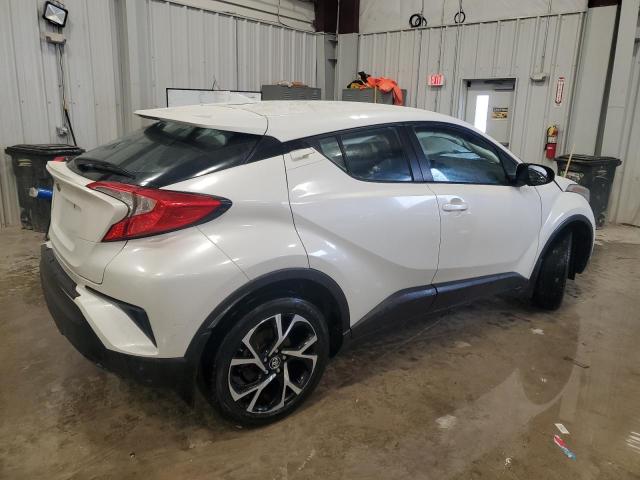 Изображение 3 2018 TOYOTA C-HR XLE 2018 с VIN NMTKHMBX0JR015601