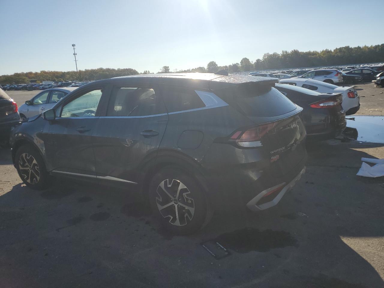 Obraz 2 z 2023 KIA SPORTAGE EX 2023 z VIN 5XYK33AF0PG115075