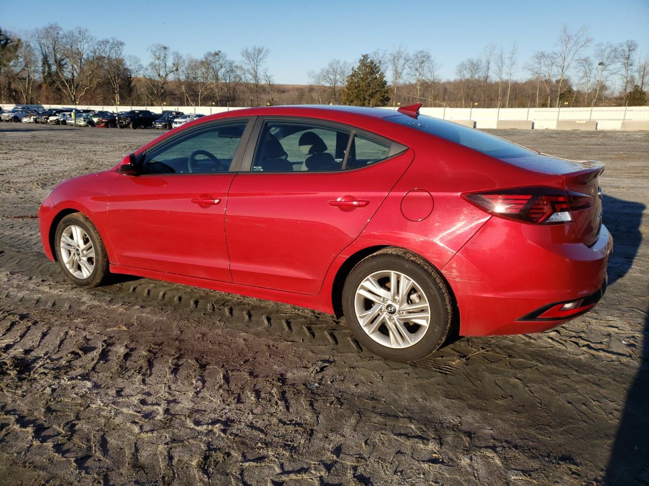 Image 2 of 2019 HYUNDAI ELANTRA SEL 2019 with VIN KMHD84LF5KU745688