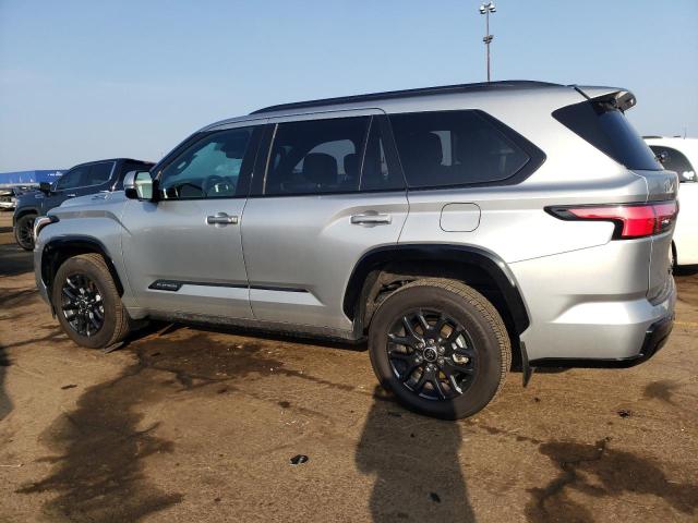 Изображение 2 2023 TOYOTA SEQUOIA SR5 2023 с VIN 7SVAAABA6PX015039