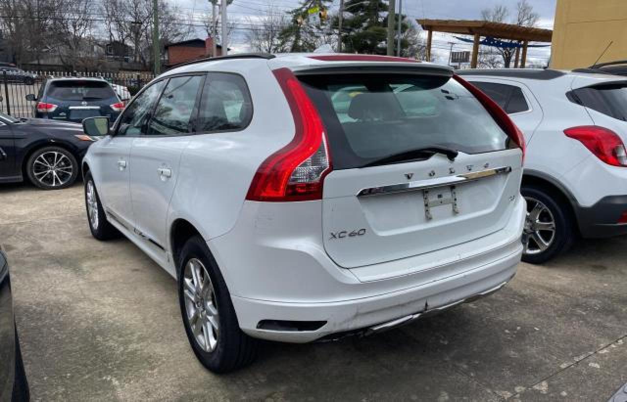 Obraz 3 z 2015 VOLVO XC60 T5 2015 z VIN YV440MDJ8F2726341