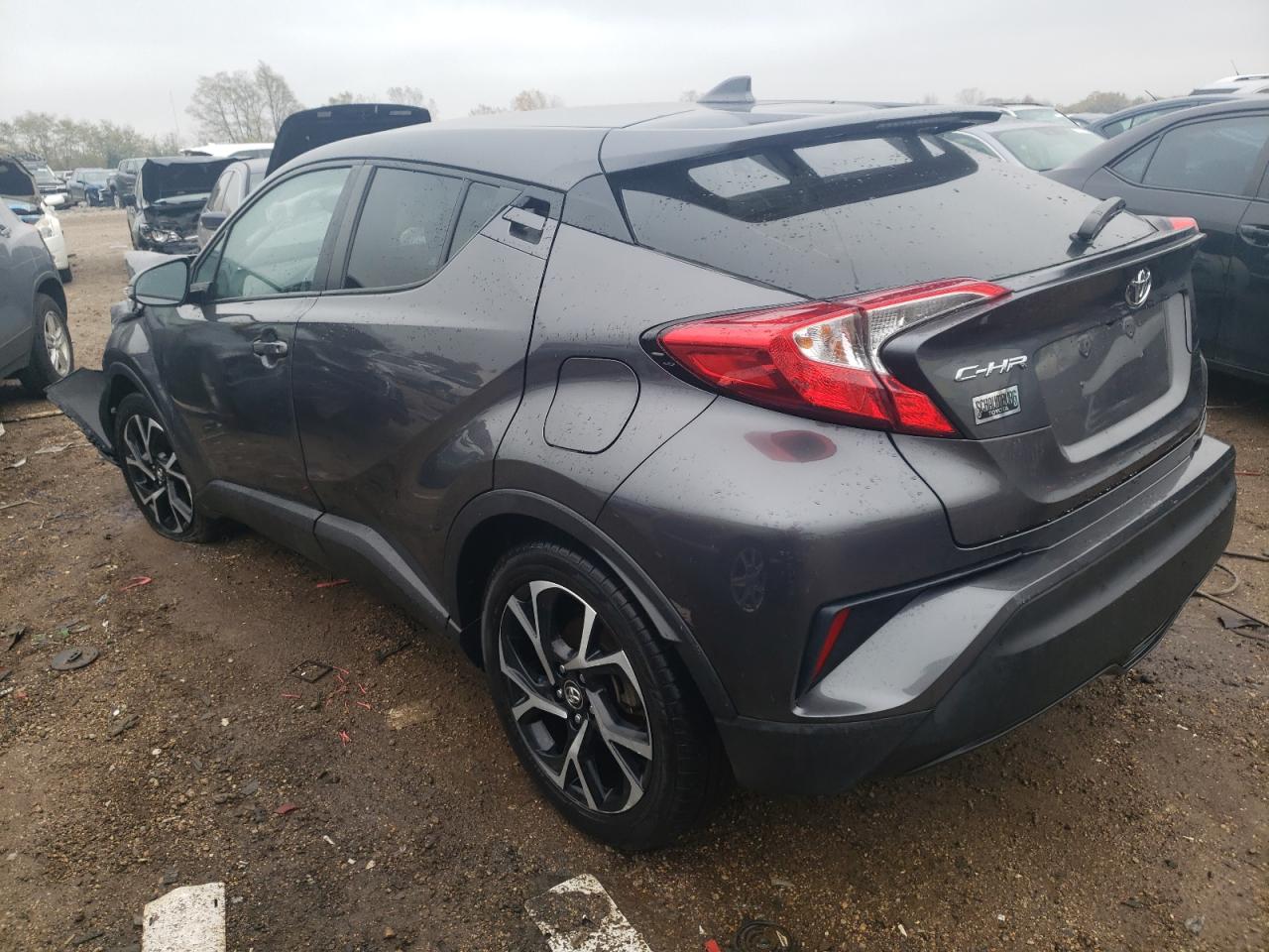 Изображение 2 2018 TOYOTA C-HR XLE 2018 с VIN NMTKHMBX9JR042487