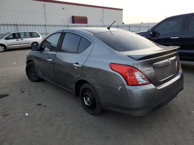 Obraz 2 z 2019 NISSAN VERSA S 2019 z VIN 3N1CN7AP0KL863022