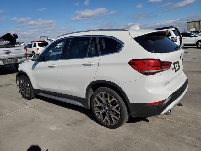 Obraz 2 z 2021 BMW X1 SDRIVE28I 2021 z VIN WBXJG7C03M5T25757