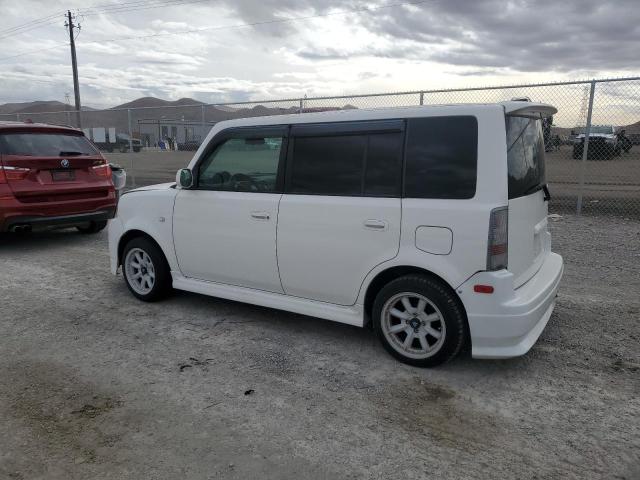 Obraz 2 z 2005 TOYOTA SCION XB 2005 z VIN JTLKT334350191859