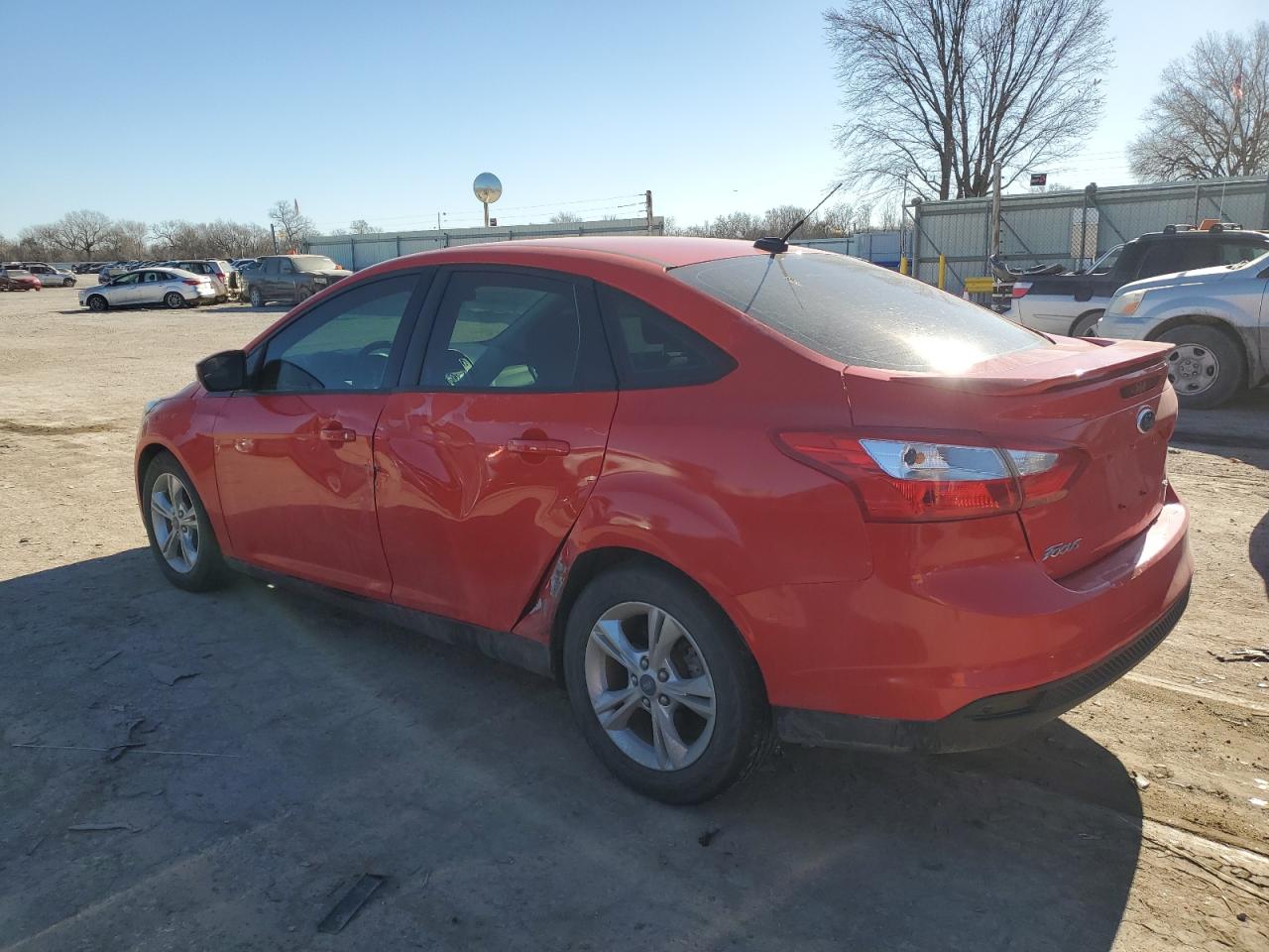Image 2 of 2012 FORD FOCUS SE 2012 with VIN 1FAHP3F24CL267739