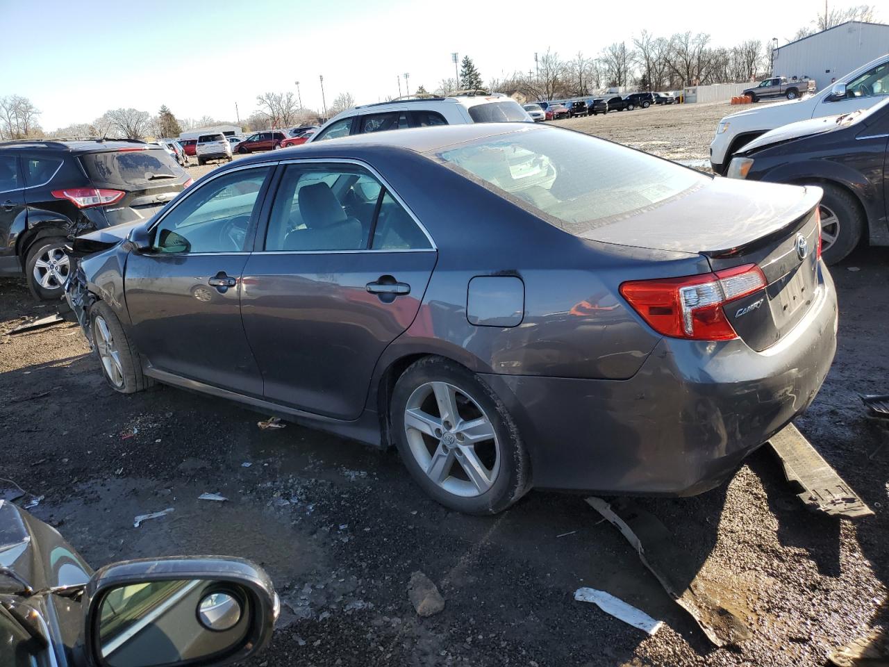Obraz 2 z 2014 TOYOTA CAMRY L 2014 z VIN 4T1BF1FK4EU410740