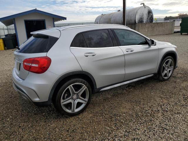 Obraz 3 z 2015 MERCEDES-BENZ GLA 250 4MATIC 2015 z VIN WDCTG4GB8FJ121041