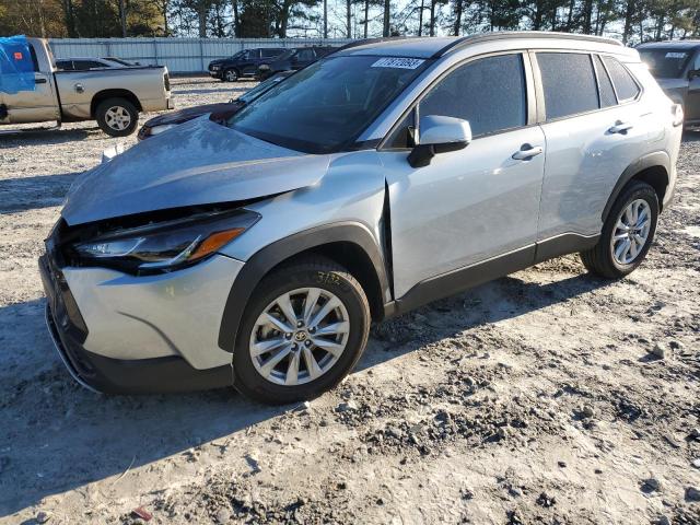 Image 1 of 2022 TOYOTA COROLLA CROSS LE 2022 with VIN 7MUCAAAG8NV001547
