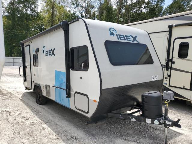 Obraz 1 z 2022 WILDWOOD TRAVEL TRL 2022 z VIN 4X4TBXU11NR131454
