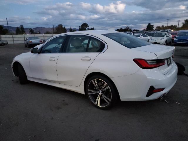 Obraz 2 z 2021 BMW 330I  2021 z VIN 3MW5R1J01M8B91260