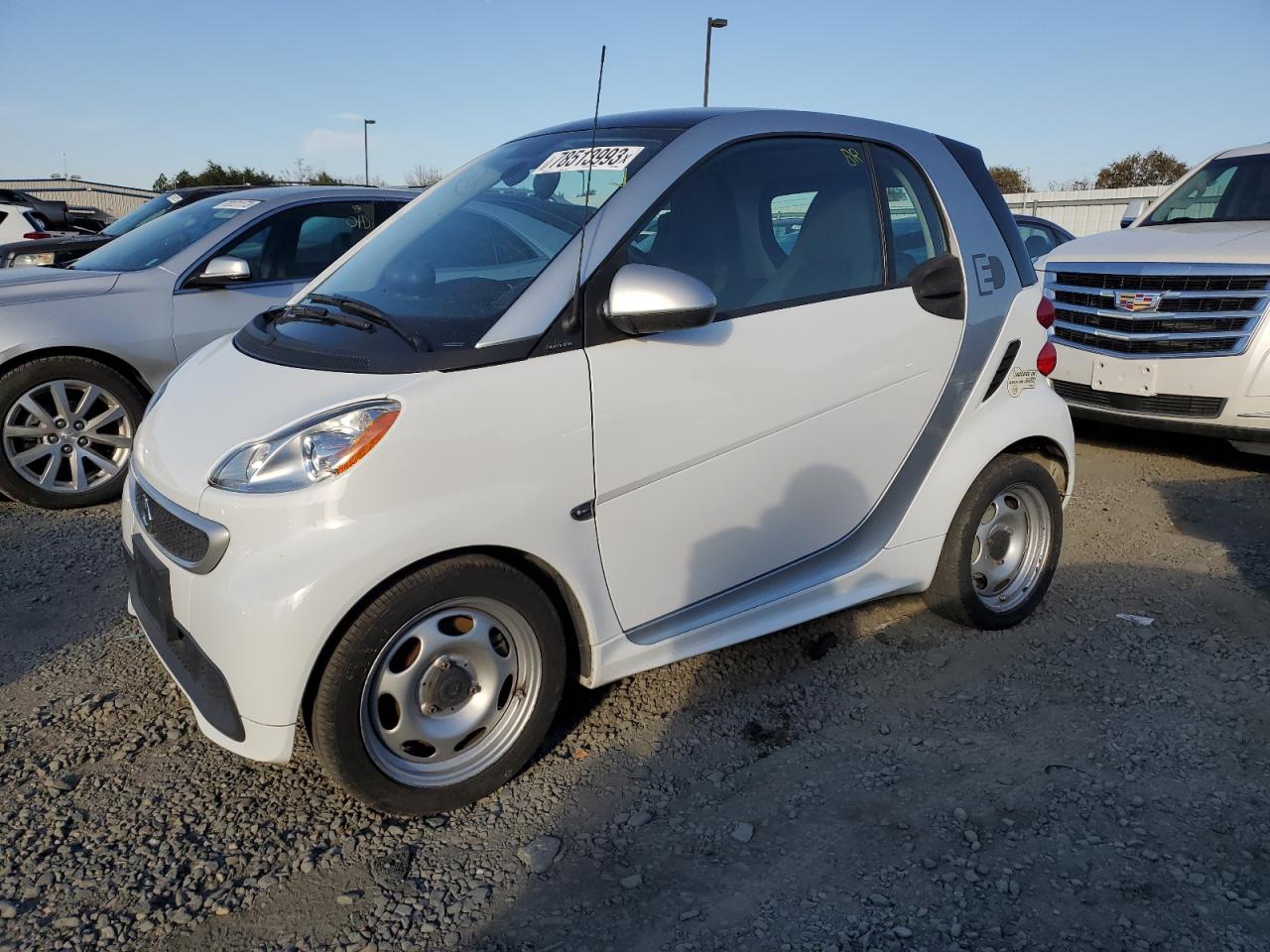 Image 1 of Smart Fortwo 2013 with VIN WMEEJ9AA6DK708683