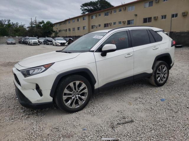Изображение 1 2021 TOYOTA RAV4 XLE PREMIUM 2021 с VIN 2T3C1RFV1MW164733