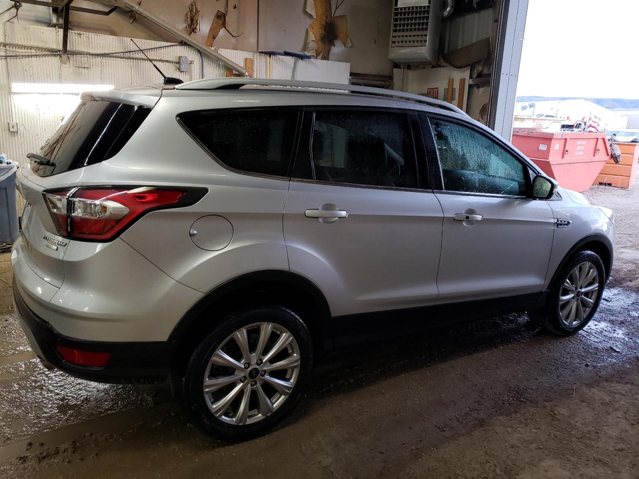 Obraz 3 z 2017 FORD ESCAPE TITANIUM 2017 z VIN 1FMCU0J9XHUA63153