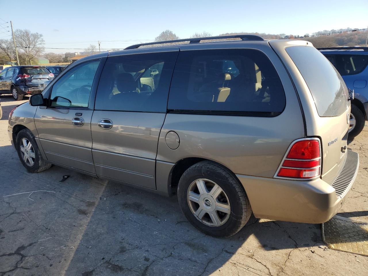 Изображение 2 2004 MERCURY MONTEREY  2004 с VIN 2MRDA20244BJ08912