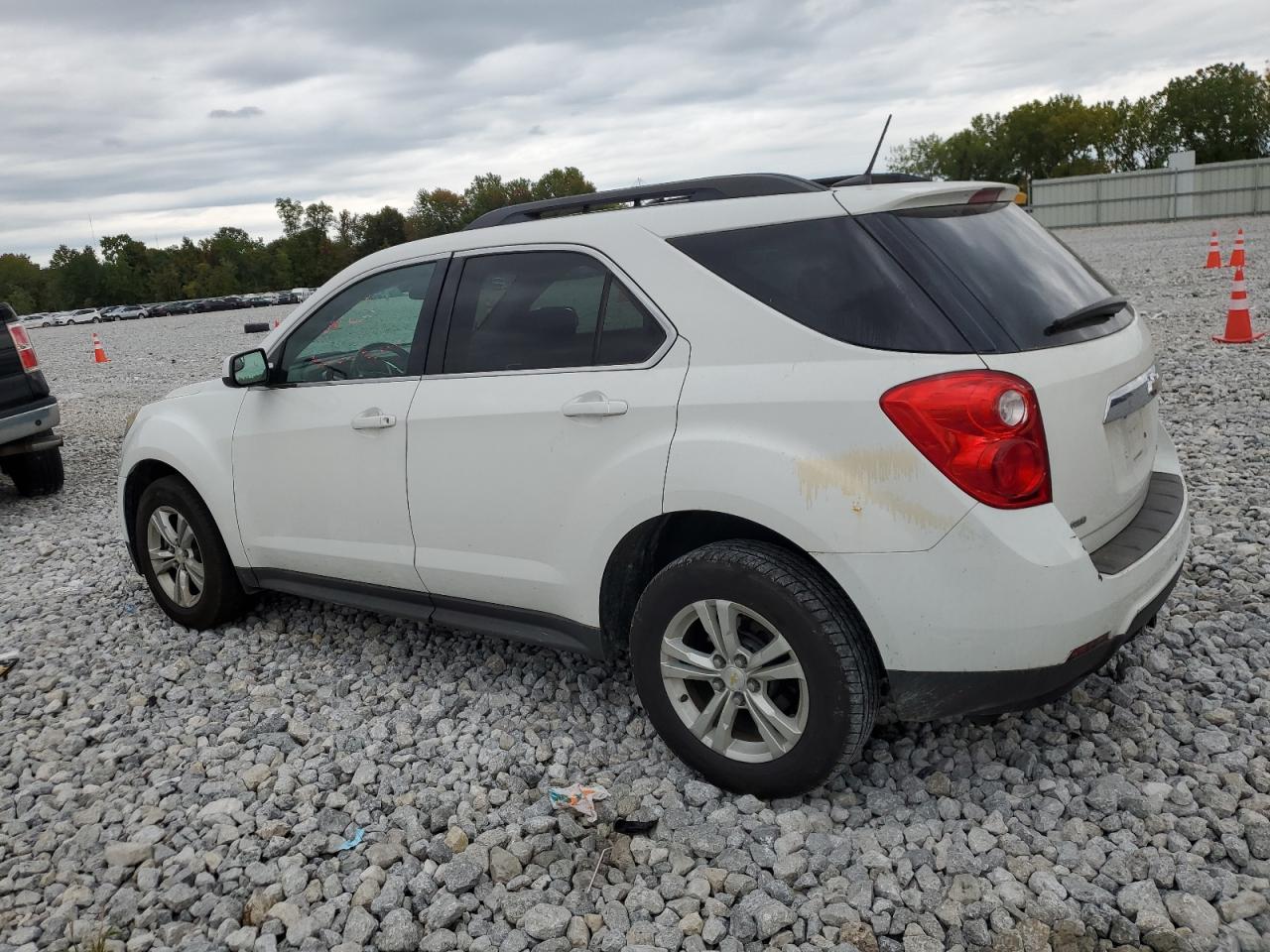 Image 2 of 2013 CHEVROLET EQUINOX LT 2013 with VIN 2GNFLEEK0D6333487