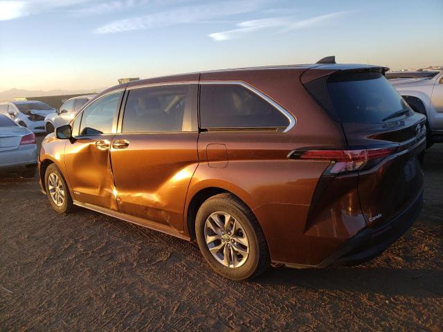 Obraz 2 z 2021 TOYOTA SIENNA LE 2021 z VIN 5TDKRKECXMS052705