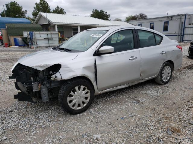 Obraz 1 z 2018 NISSAN VERSA S 2018 z VIN 3N1CN7AP4JK439332