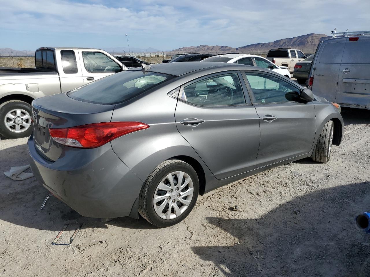 Obraz 3 z 2012 HYUNDAI ELANTRA GLS 2012 z VIN 5NPDH4AE0CH140262