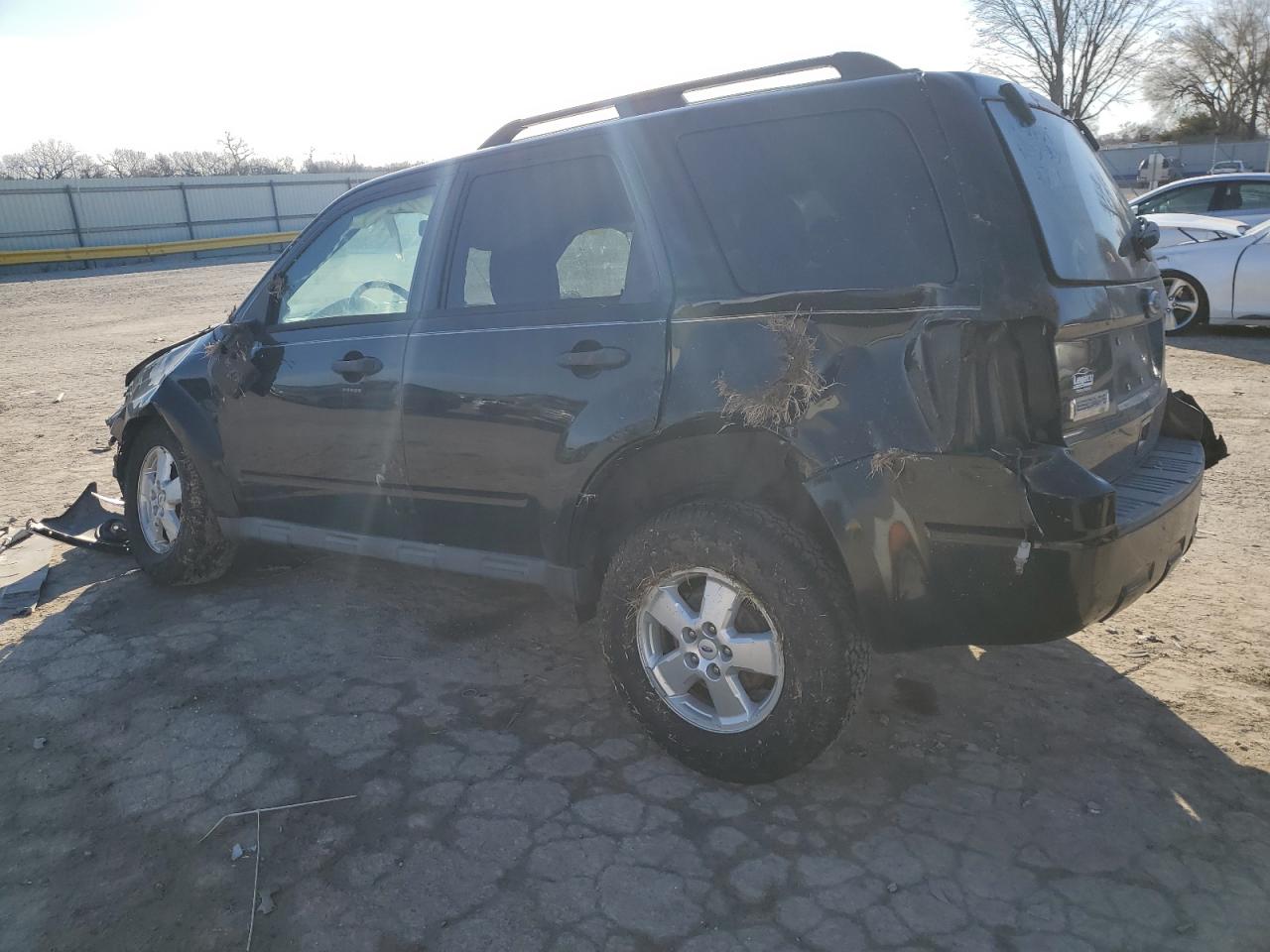 Obraz 2 z 2010 FORD ESCAPE XLT 2010 z VIN 1FMCU9D70AKA33739