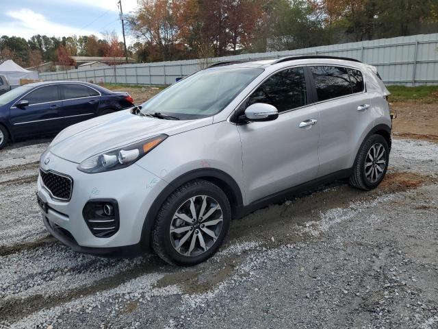 Image 1 of 2018 KIA SPORTAGE EX 2018 with VIN KNDPN3AC1J7321189