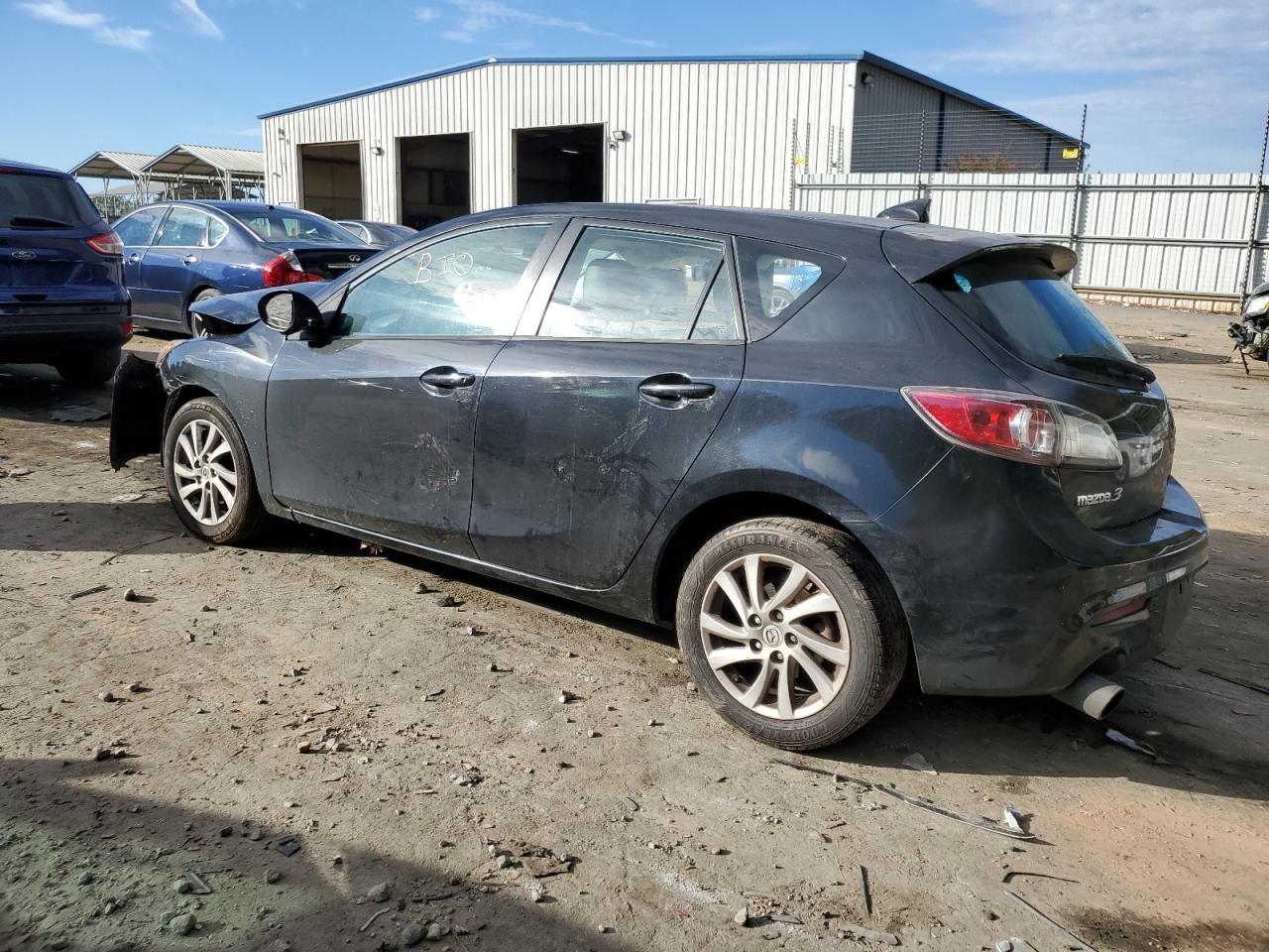Image 2 of 2012 MAZDA 3 I 2012 with VIN JM1BL1M80C1636566