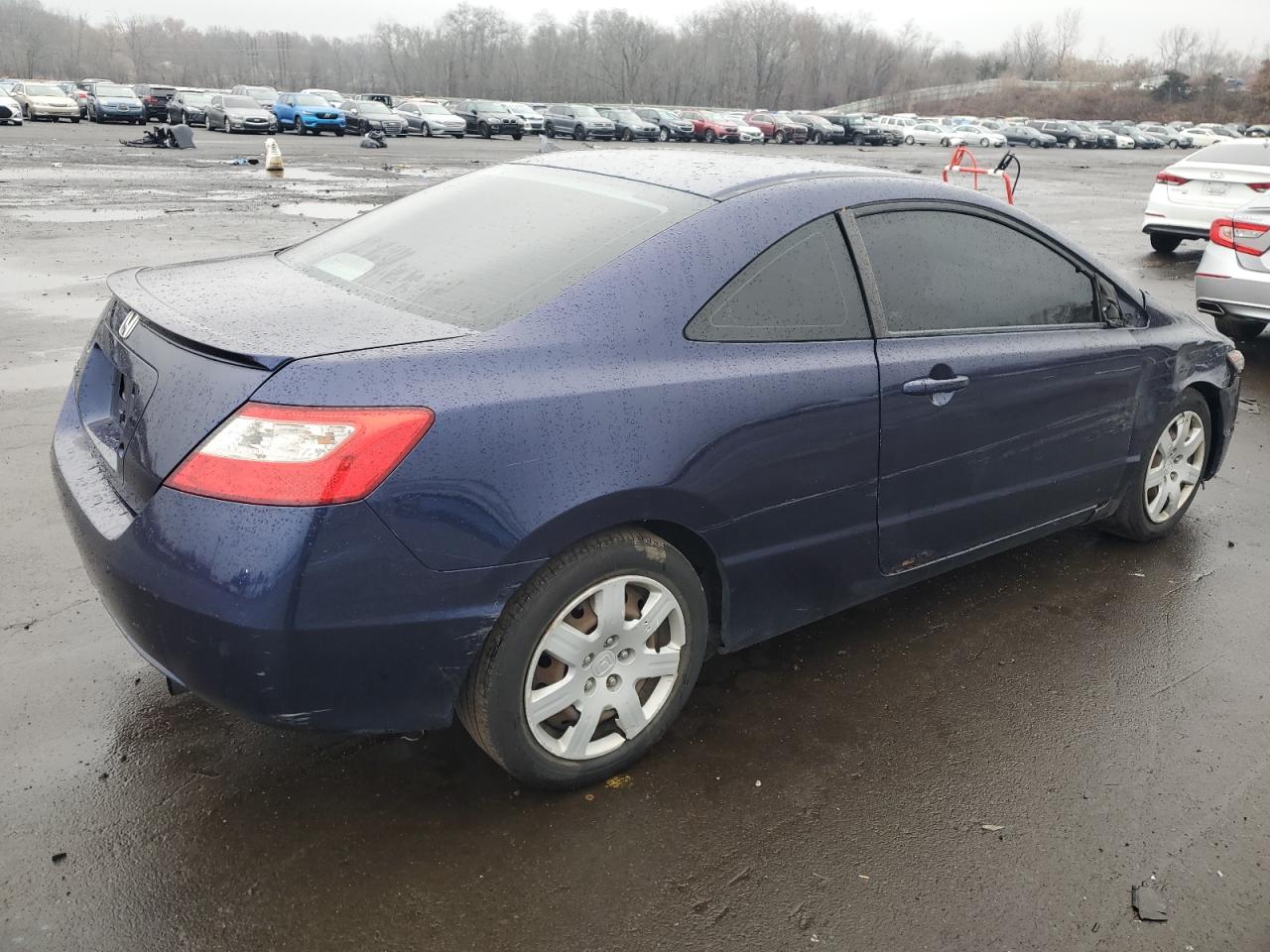 Obraz 3 z 2010 HONDA CIVIC LX 2010 z VIN 2HGFG1B68AH515212